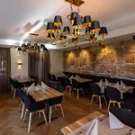 ホテル & Restaurant Baeren Niederbipp