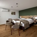 & Restaurant Baeren ホテル 3*