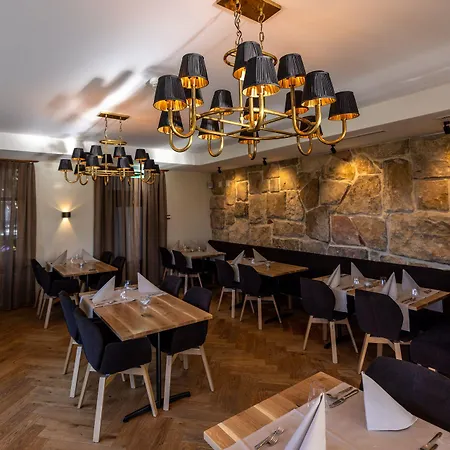 Отель & Restaurant Baeren Niederbipp