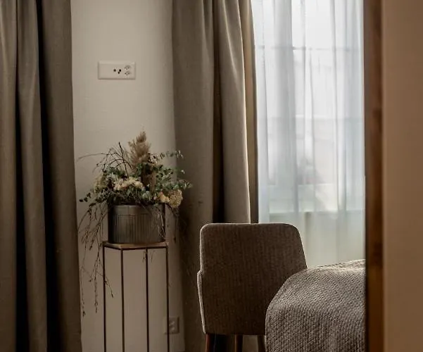 & Restaurant Baeren Hotel Niederbipp