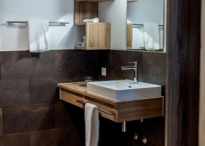 & Restaurant Baeren Hotel