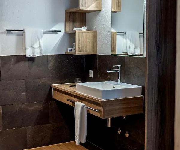 & Restaurant Baeren 3* Niederbipp